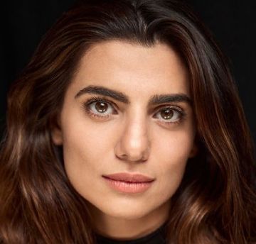 Клаудия Думит