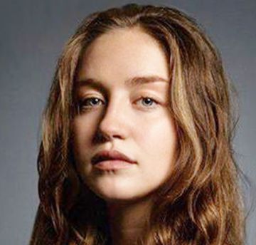 Линда Табагари