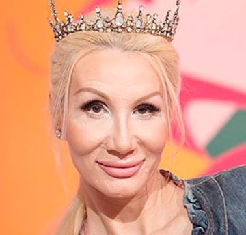 Лариса Сладкова