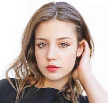 Адель Экзаркопулос