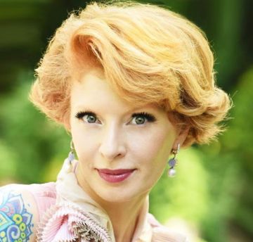 Амалия Мордвинова