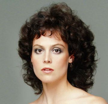 Сигурни Уивер