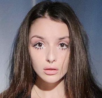 Рита Флорес