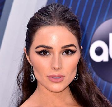 Оливия Калпо